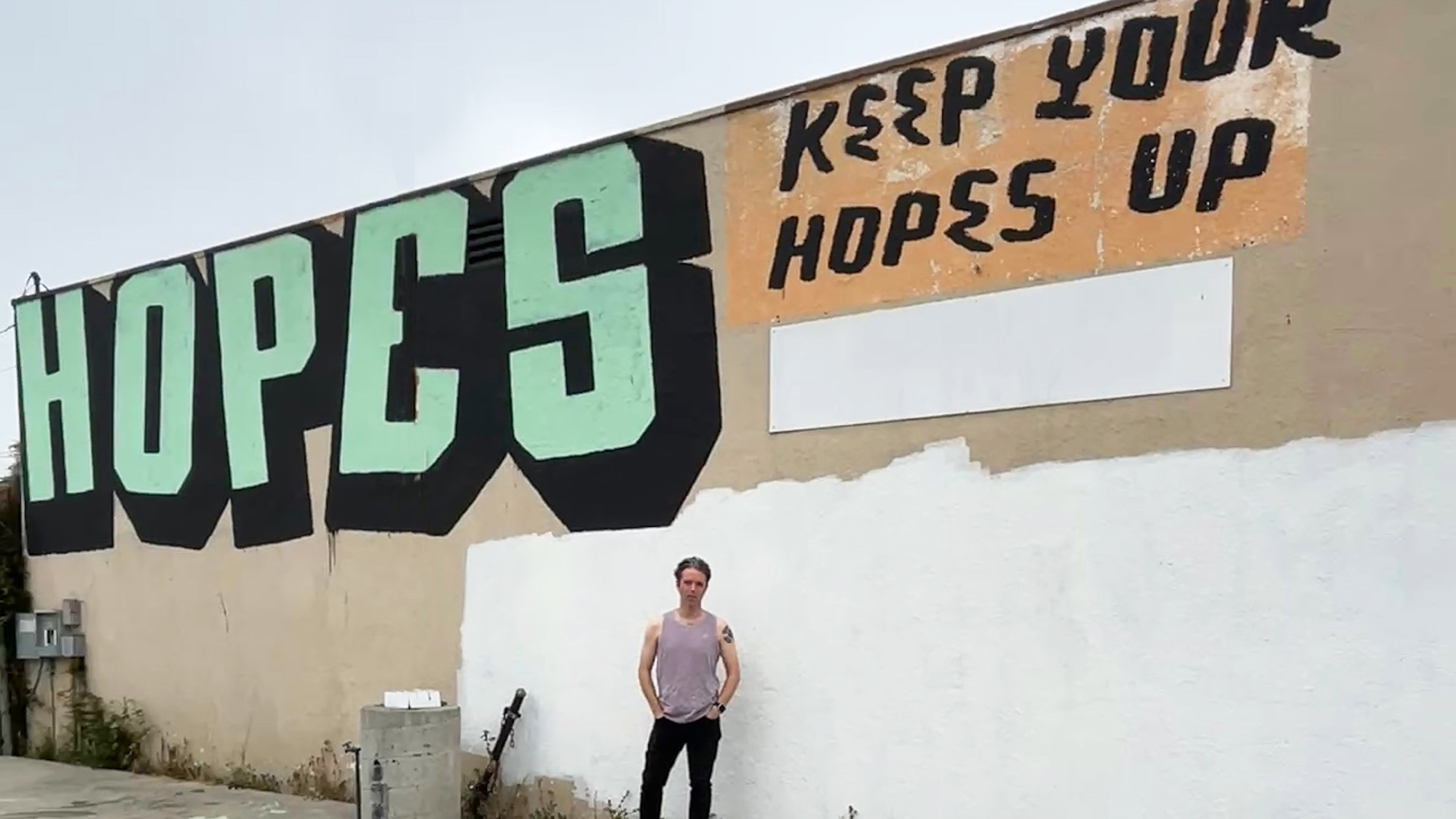 Talking with Hands - 2025